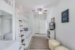 Bunk Bedroom, 1st Floor