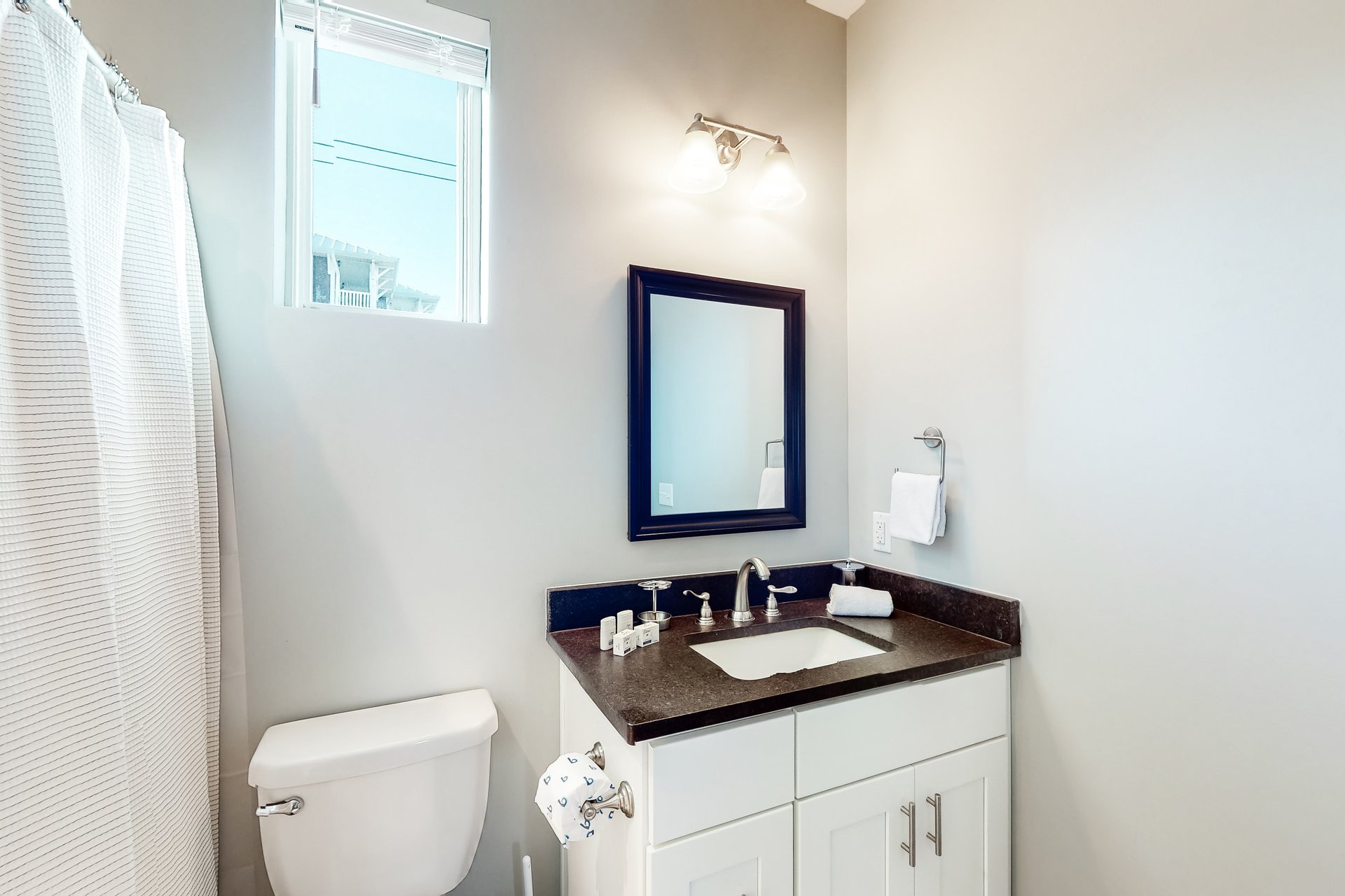 Albacore Bungalow 15