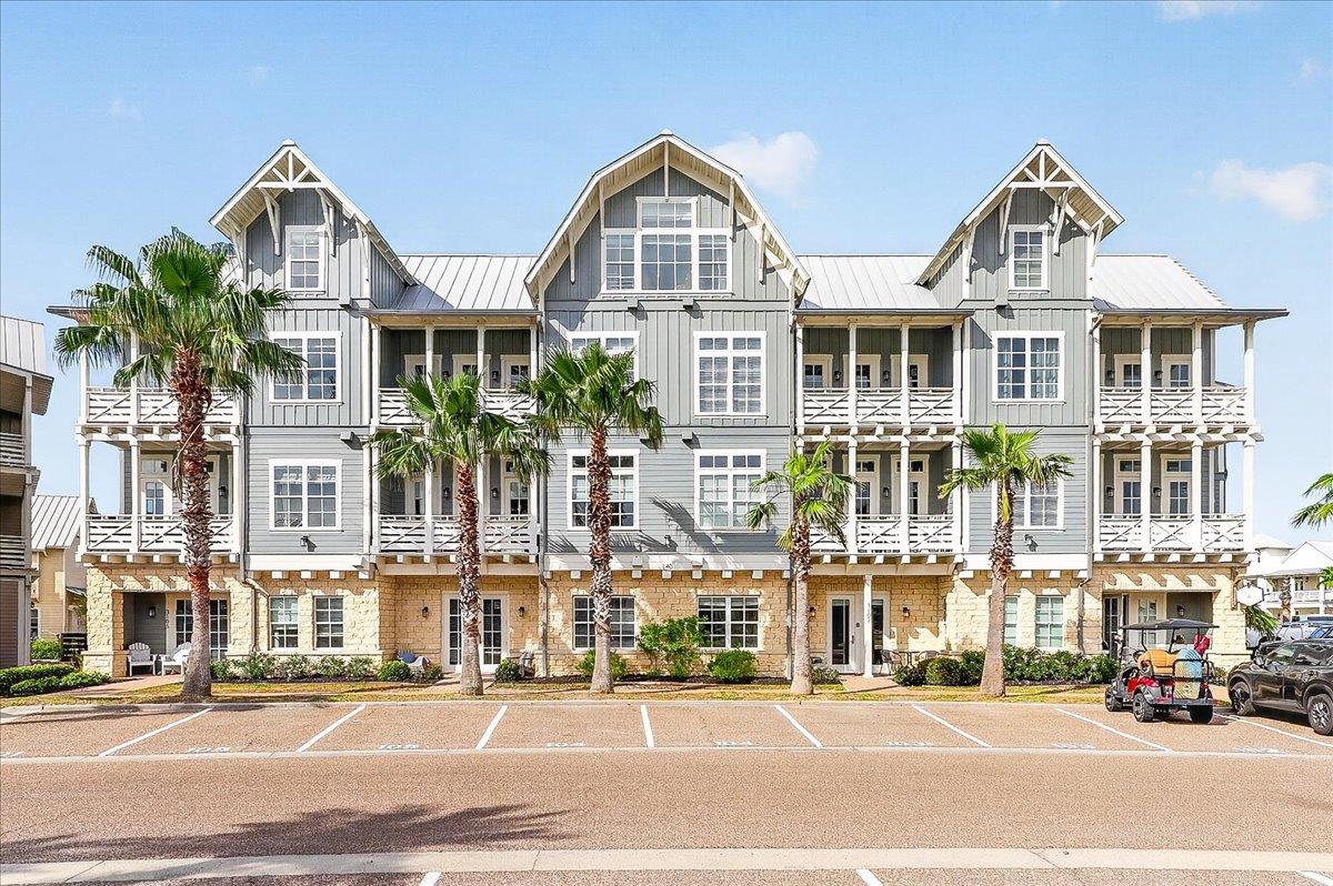 Three Town Center Condo Building