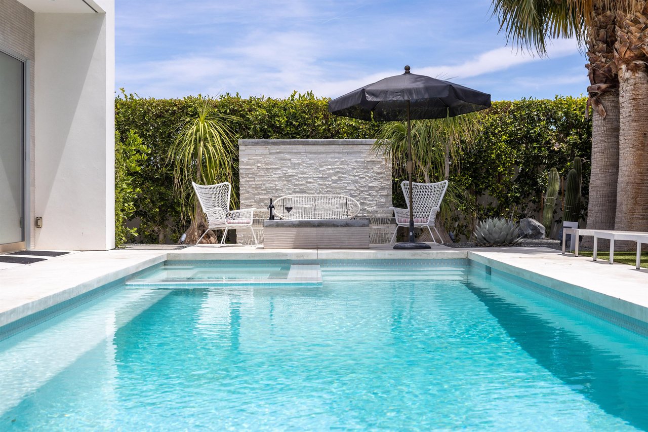 Palm Springs living