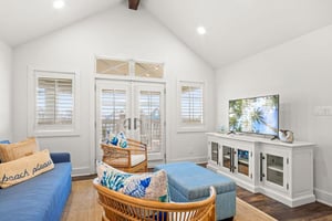 Living Area, 3rd Floor