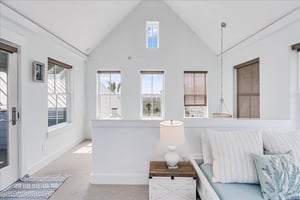 Tower Lounge w Full Size Bed, 3rd Floor