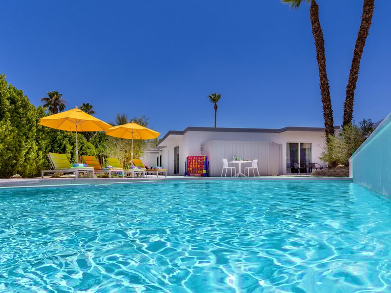 Take a tip in the Palm Springs sunshine