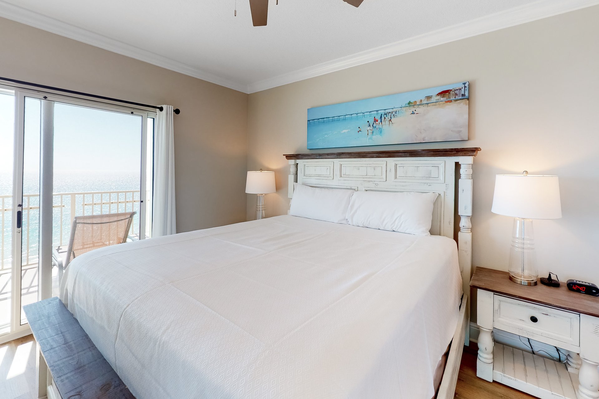 Crystal Shores 601 12