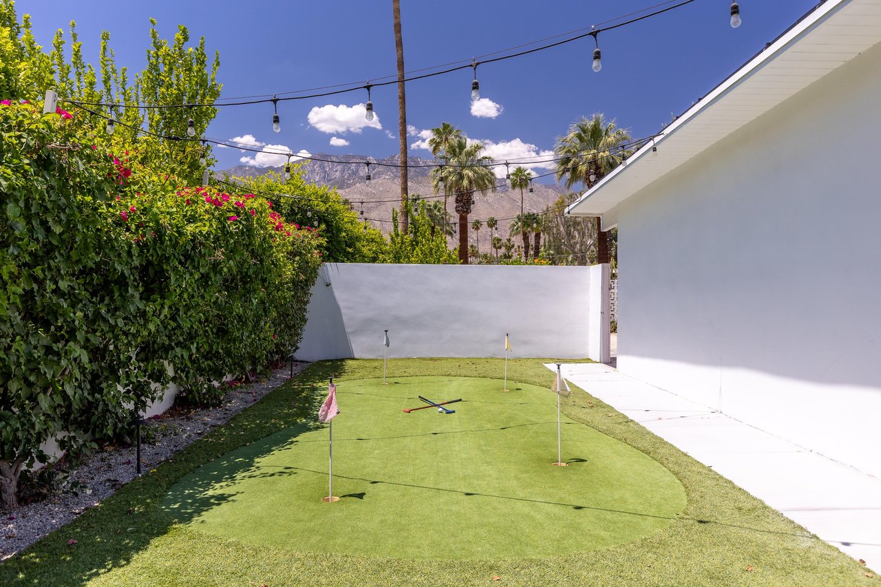 Mini golf