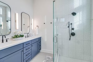 Primary King Bathroom, 2nd Floor