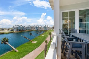 2nd Floor Balcony View