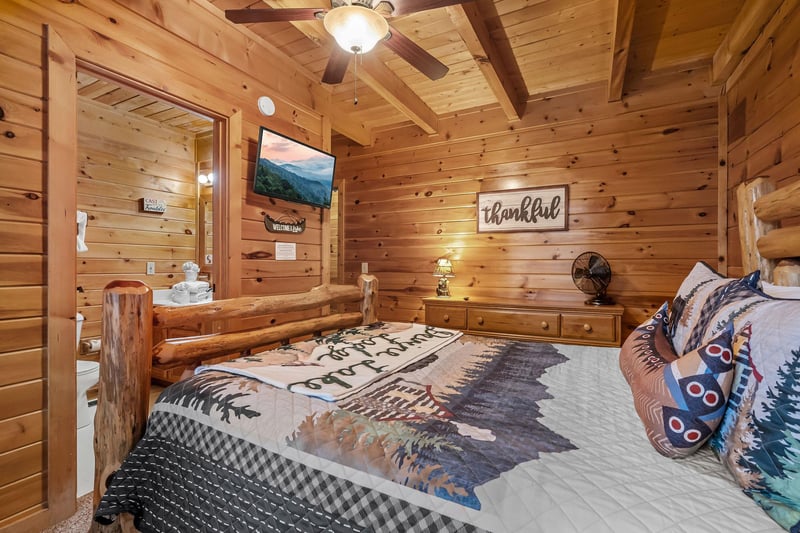 devinelakelodge17