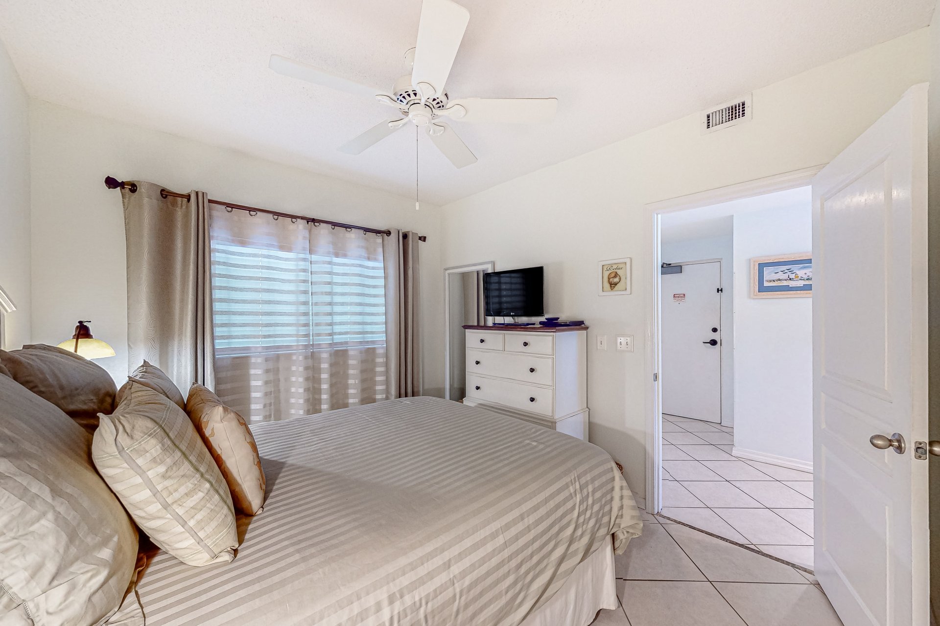 Emerald Isle 1105 18