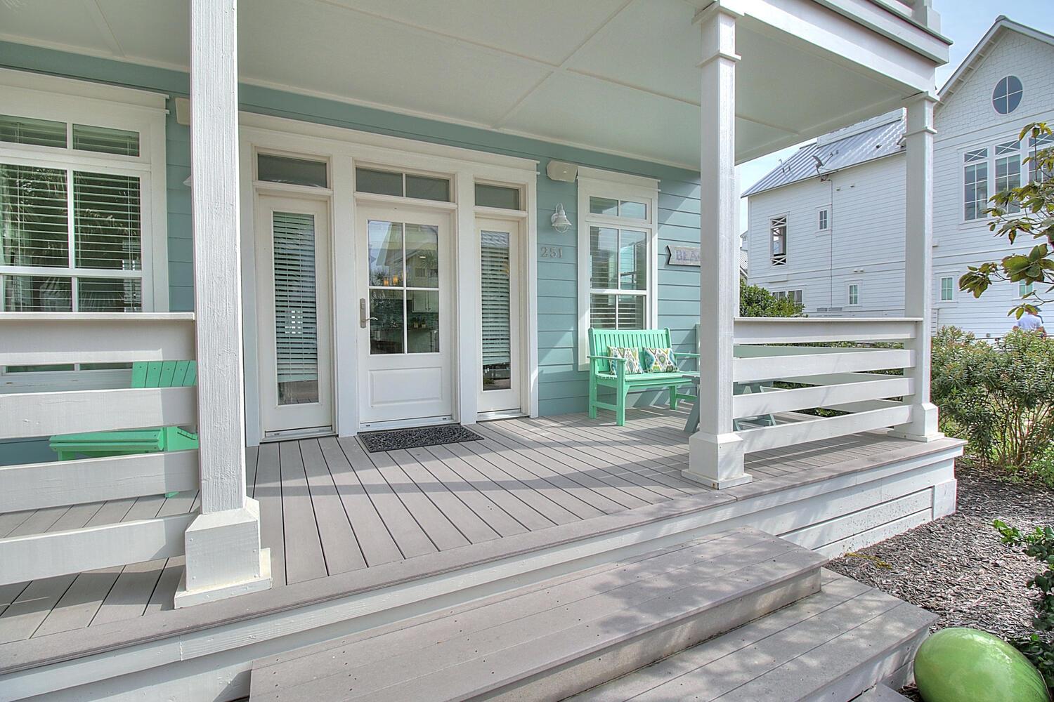 1st Floor, Side Porch