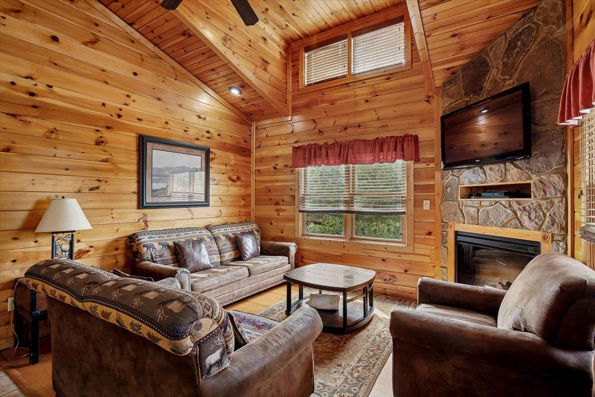 05Living Room