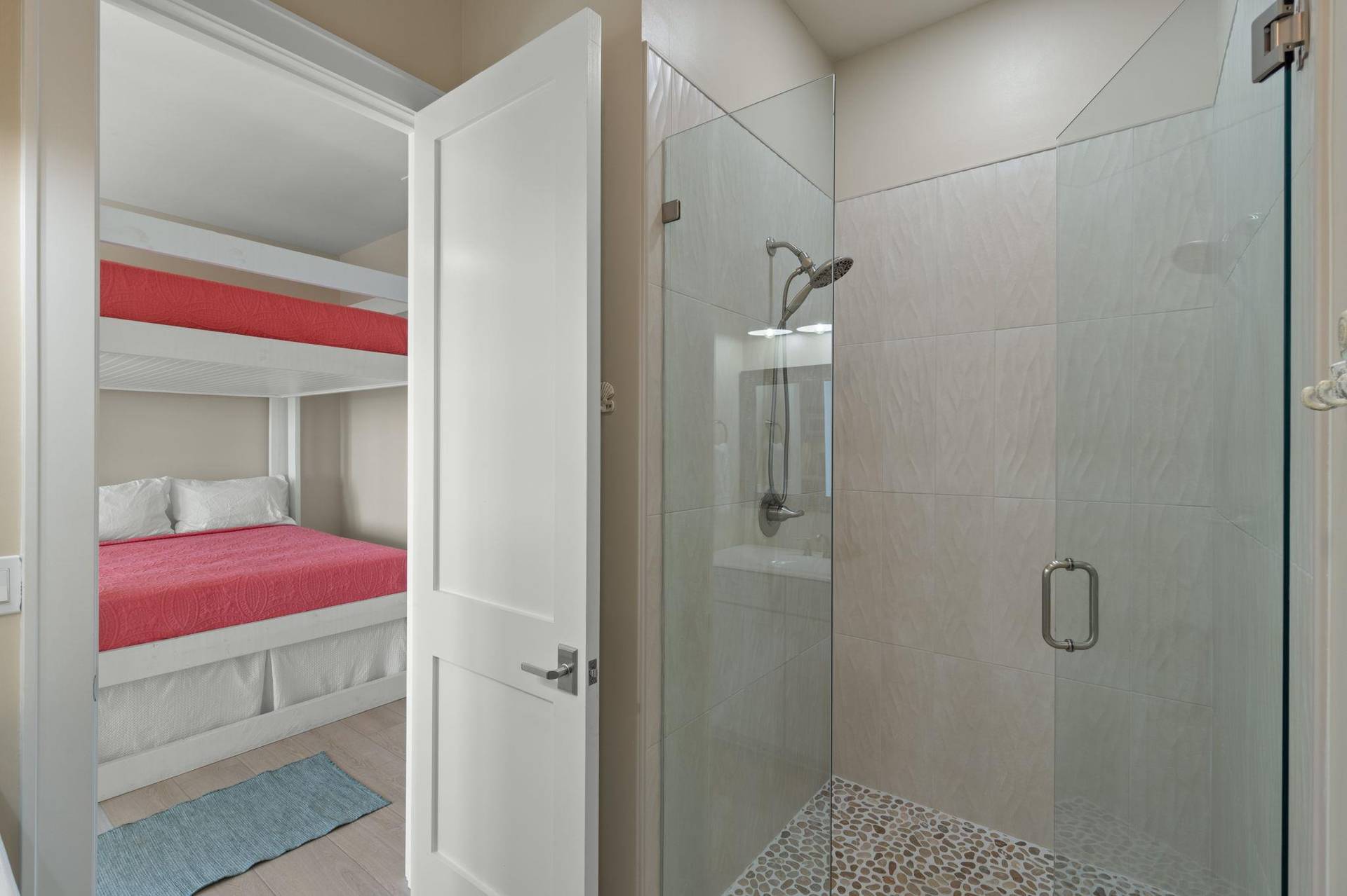 Guest Bathroom 2