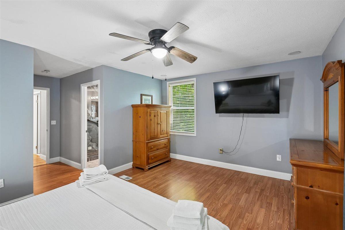 King Suite 2