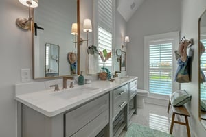 2nd Floor King Primary Suite