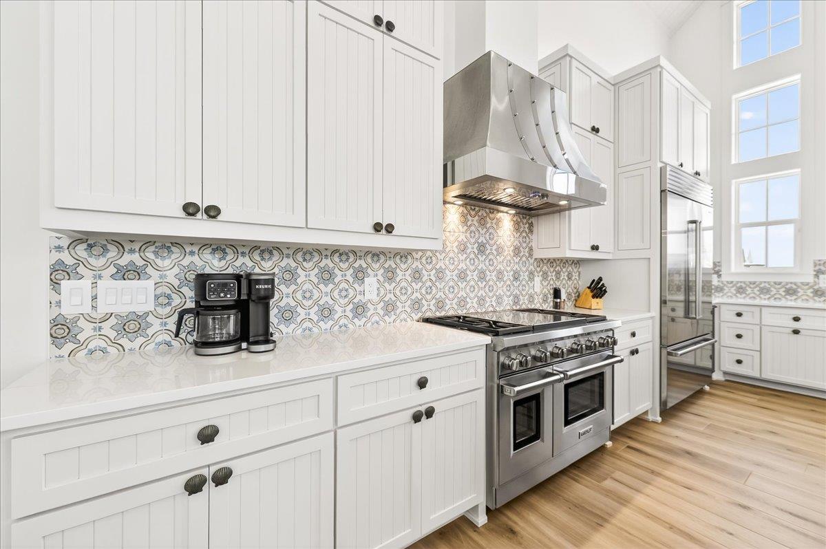 Kitchen, 2nd Floor