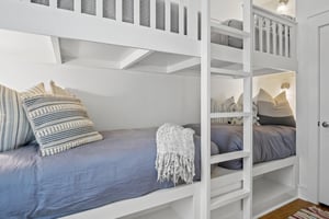 Bunk Room, 1st Floor