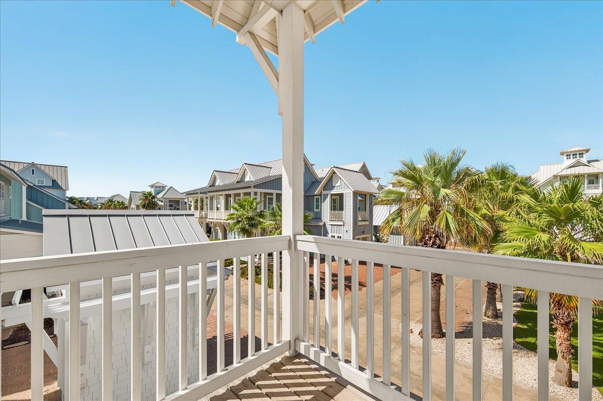 Twin Balcony, 2nd Floor