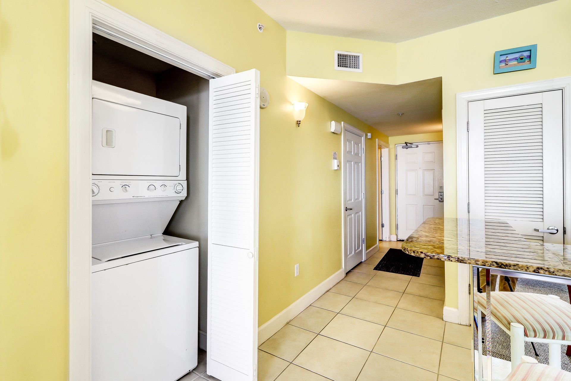 Sunrise Beach 2107  Beachfront Condo 24