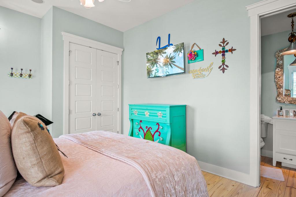 2nd Floor, First Queen Bedroom