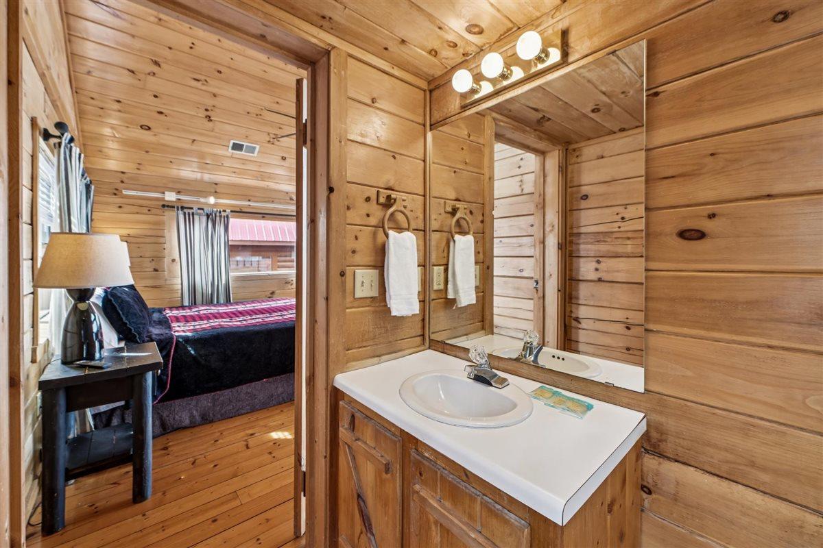 43Primary Bath