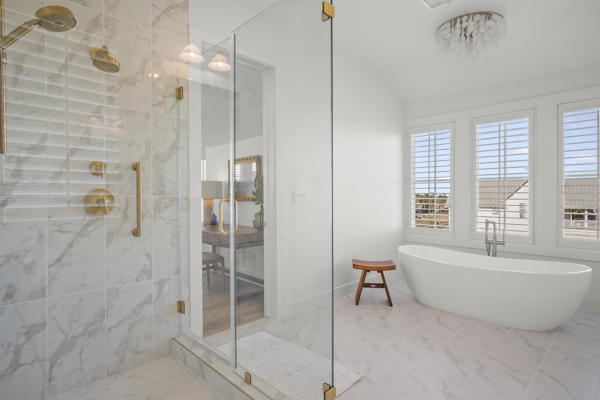 Primary Ensuite, 3rd Floor