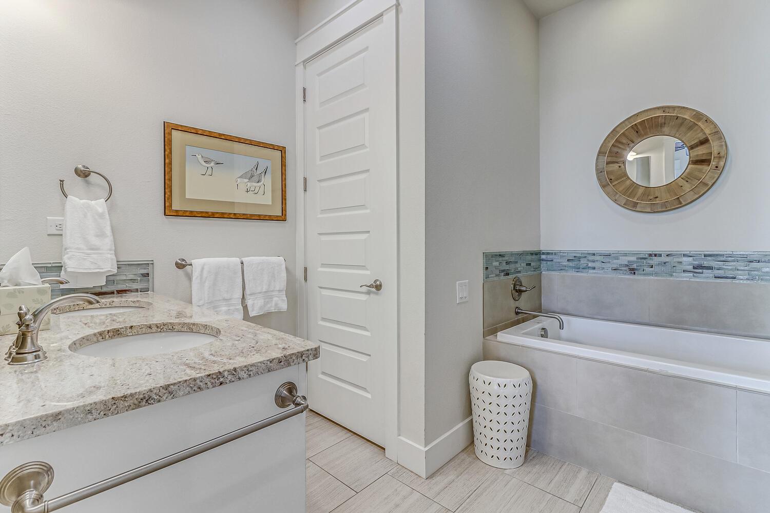 Primary King Suite Bathroom, 1st Floor