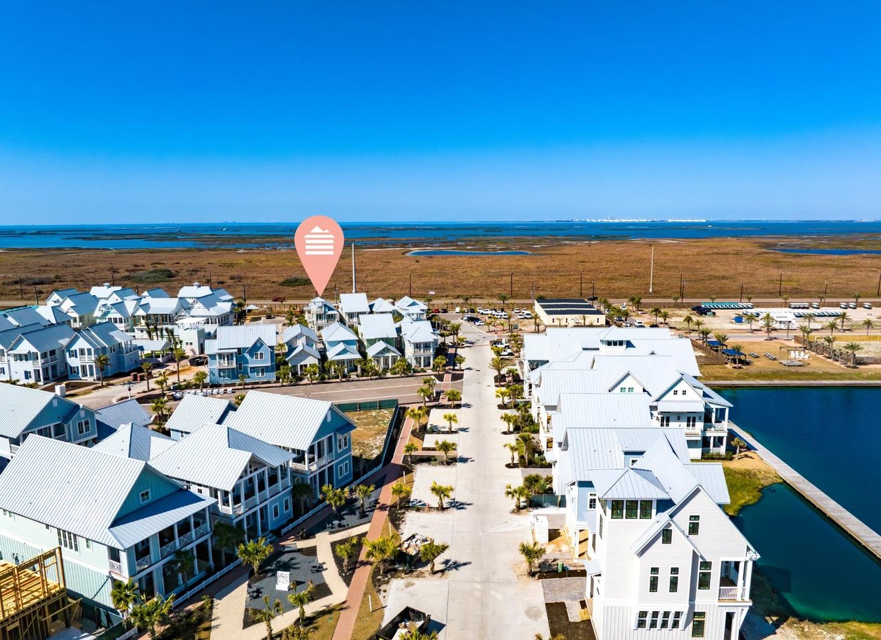 Aerial View, Location