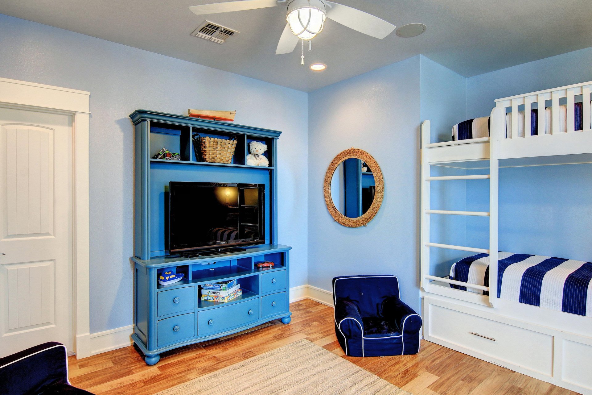 Casa Del Mar  2nd Floor Bunk Room