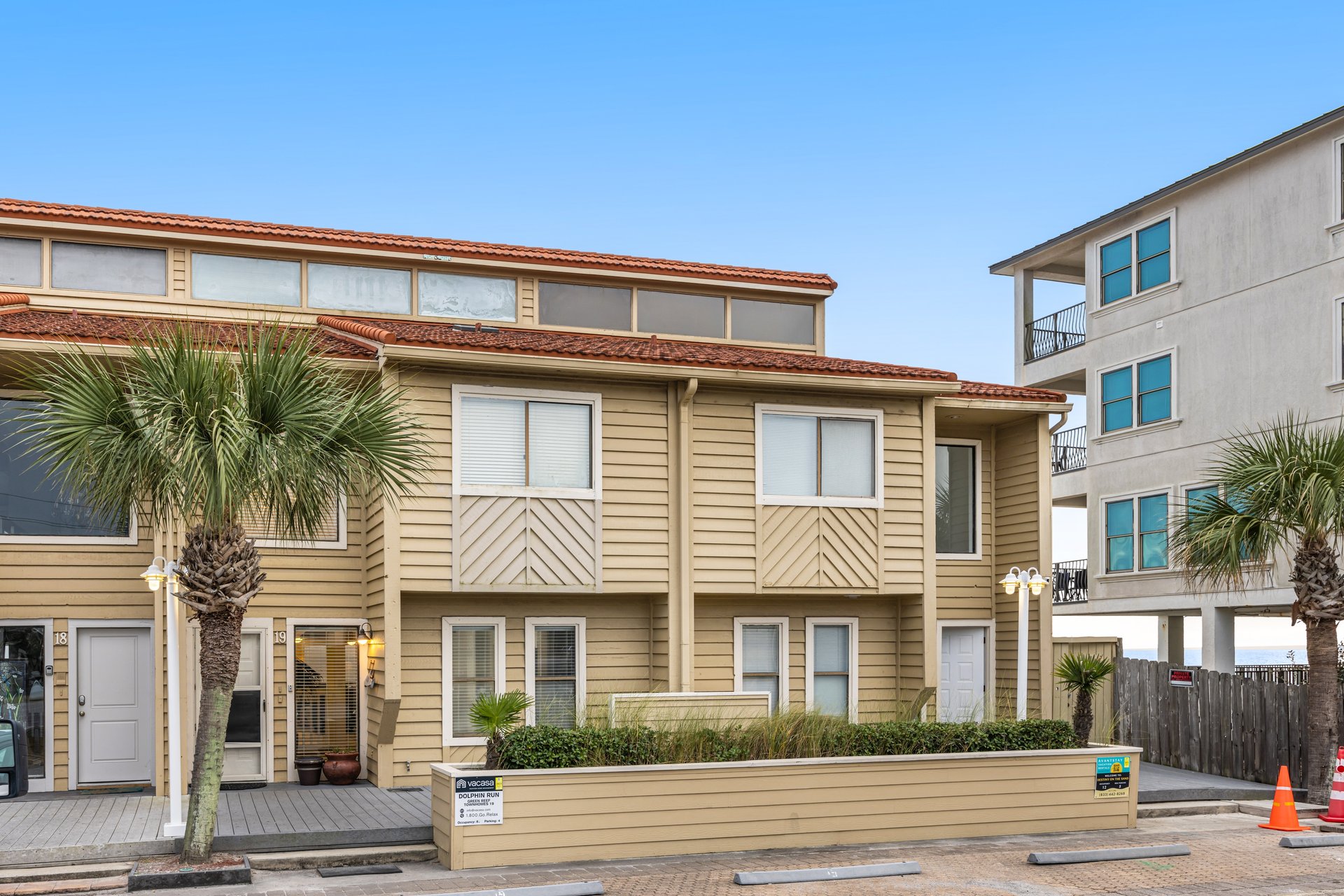 Green Reef Townhomes 19  Dolphin Run 45