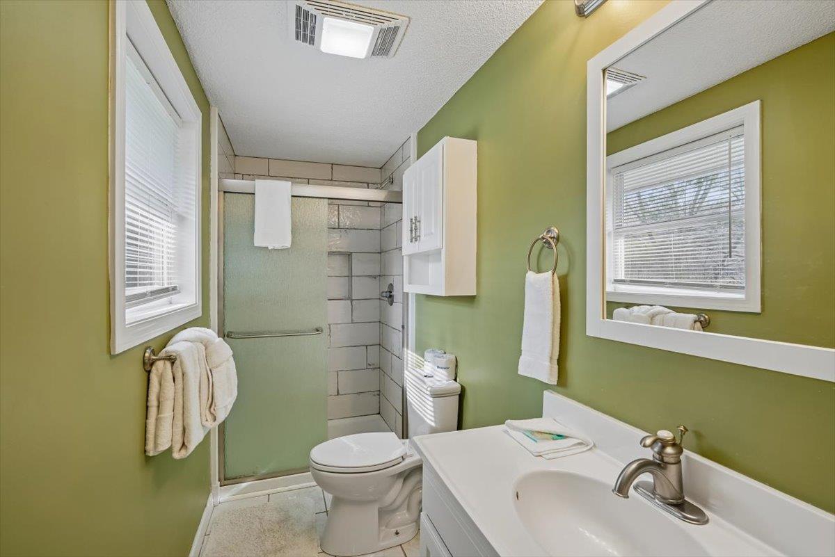 11Primary Bath