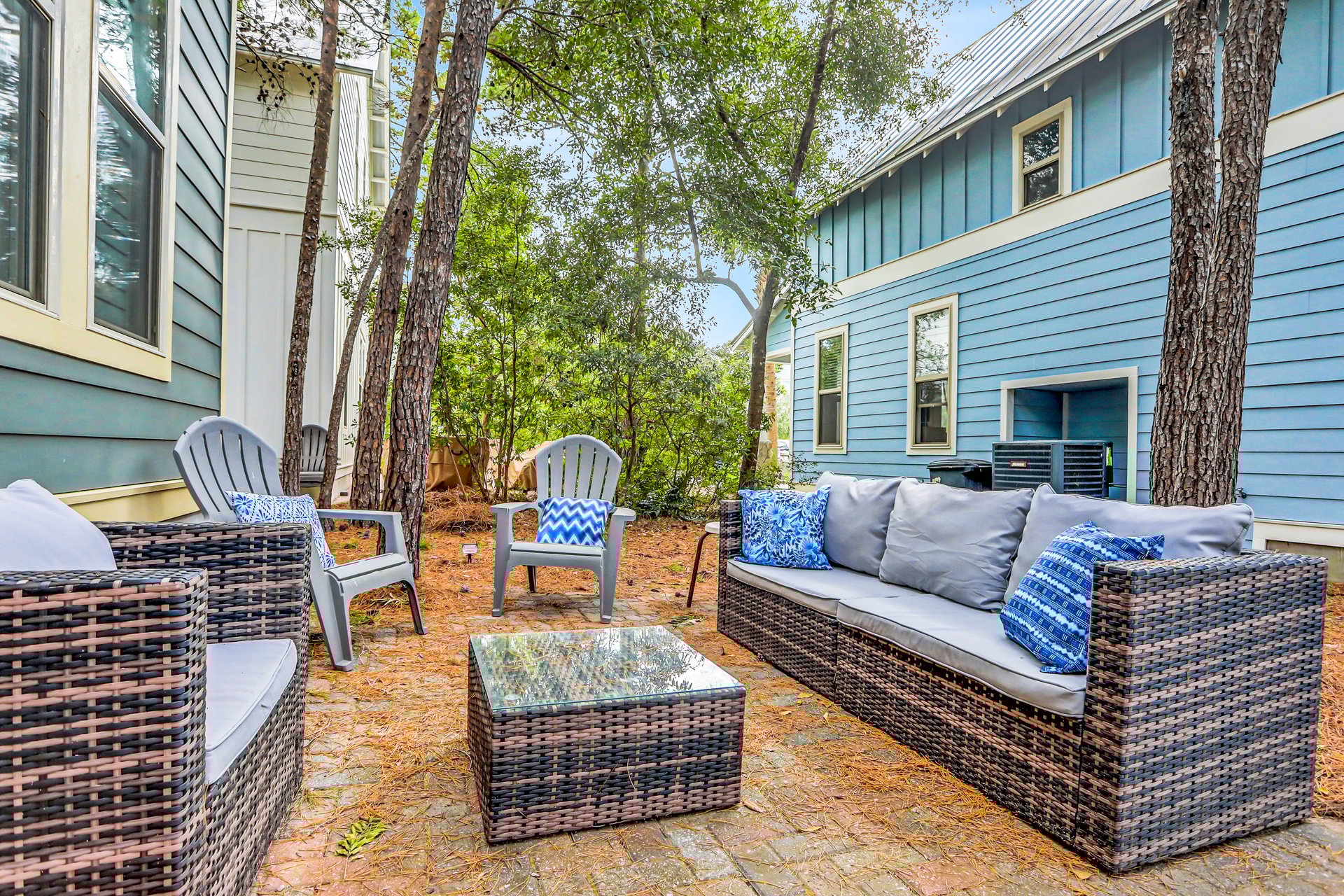Hideaway on 30A The Cottages 4