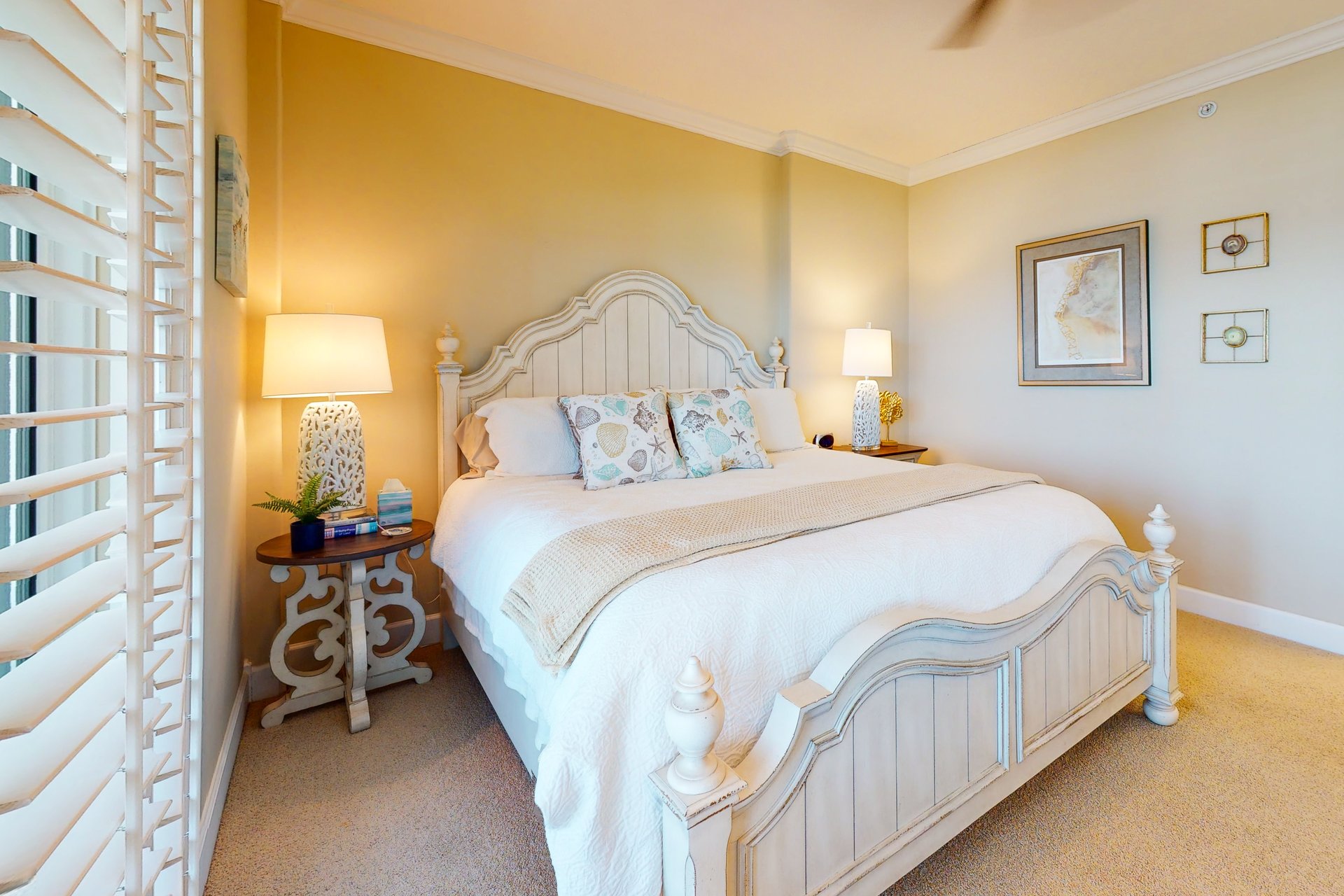Regency Isle 305 13
