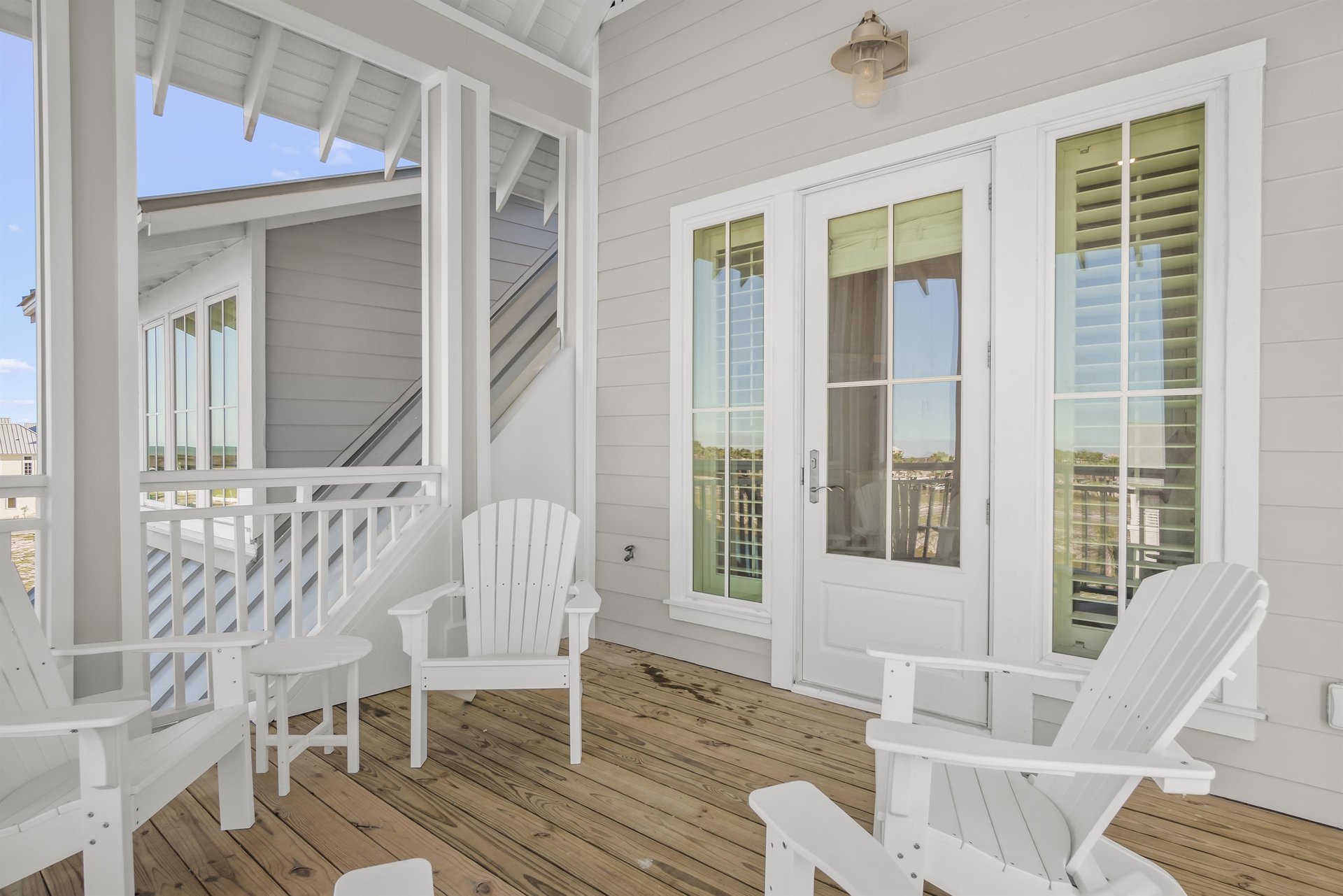 Balcony, 3rd Floor