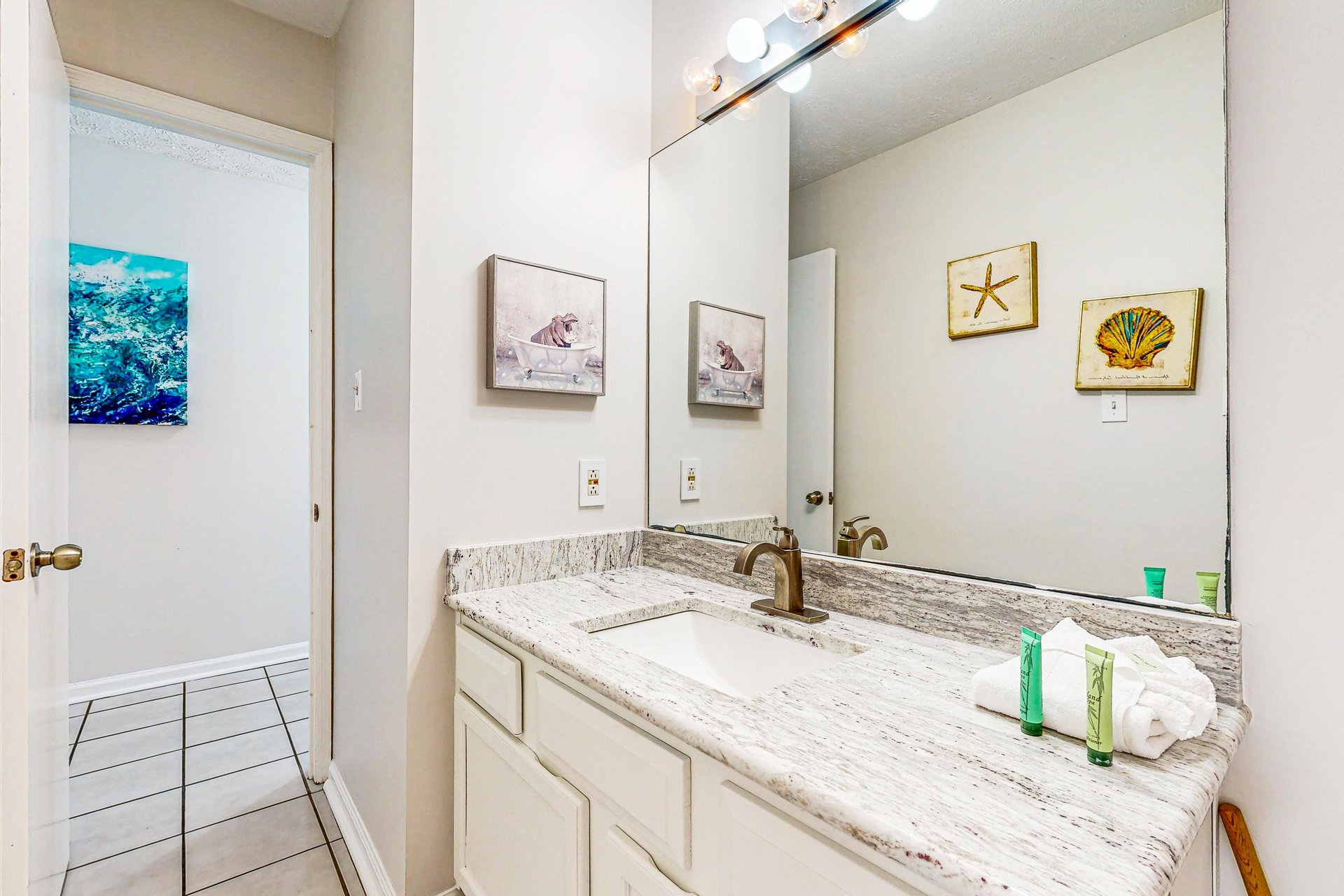 Eastern Shores 215 12