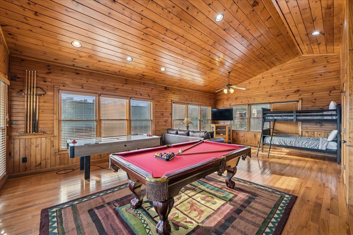 35Rec Room
