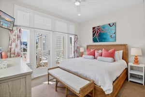 Primary King Bedroom, 2nd Floor