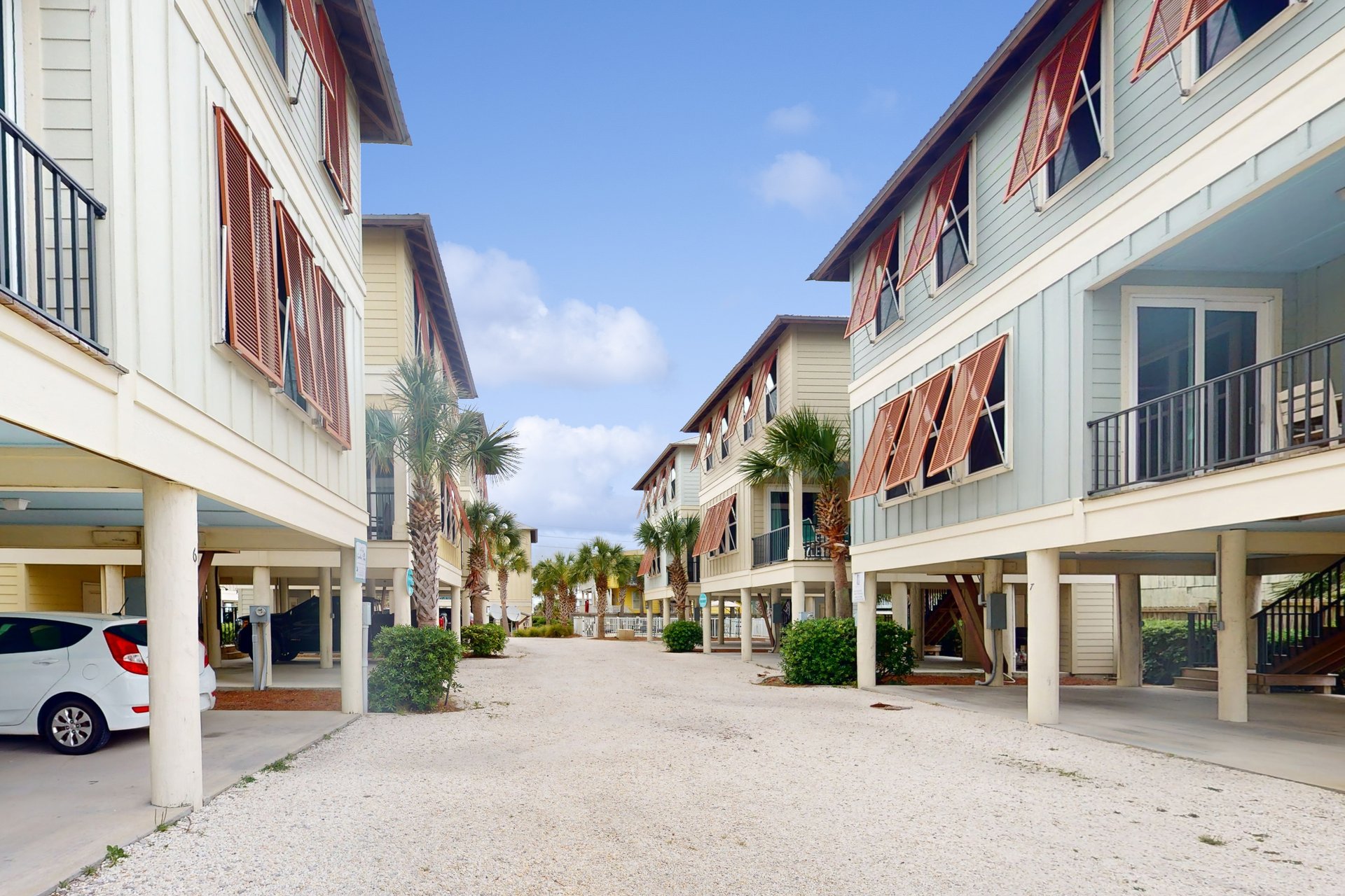 Bottlenose Beach House 25