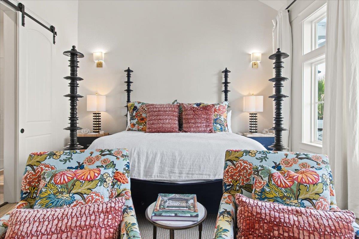 Primary King Bedroom, 2nd Floor