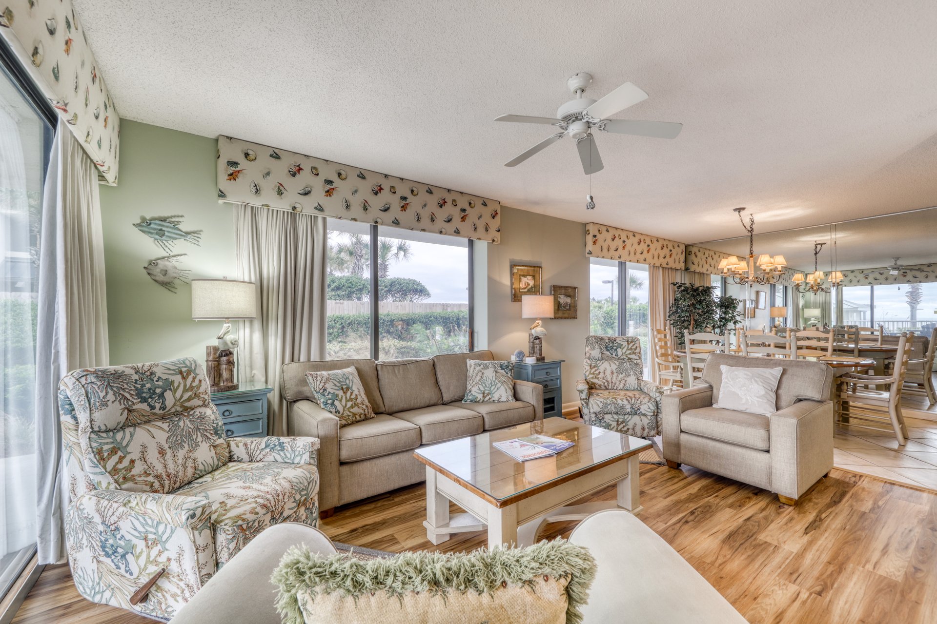 Pelican Pointe 106 7