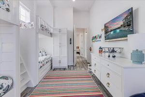 2nd Floor, Bunk Bedroom