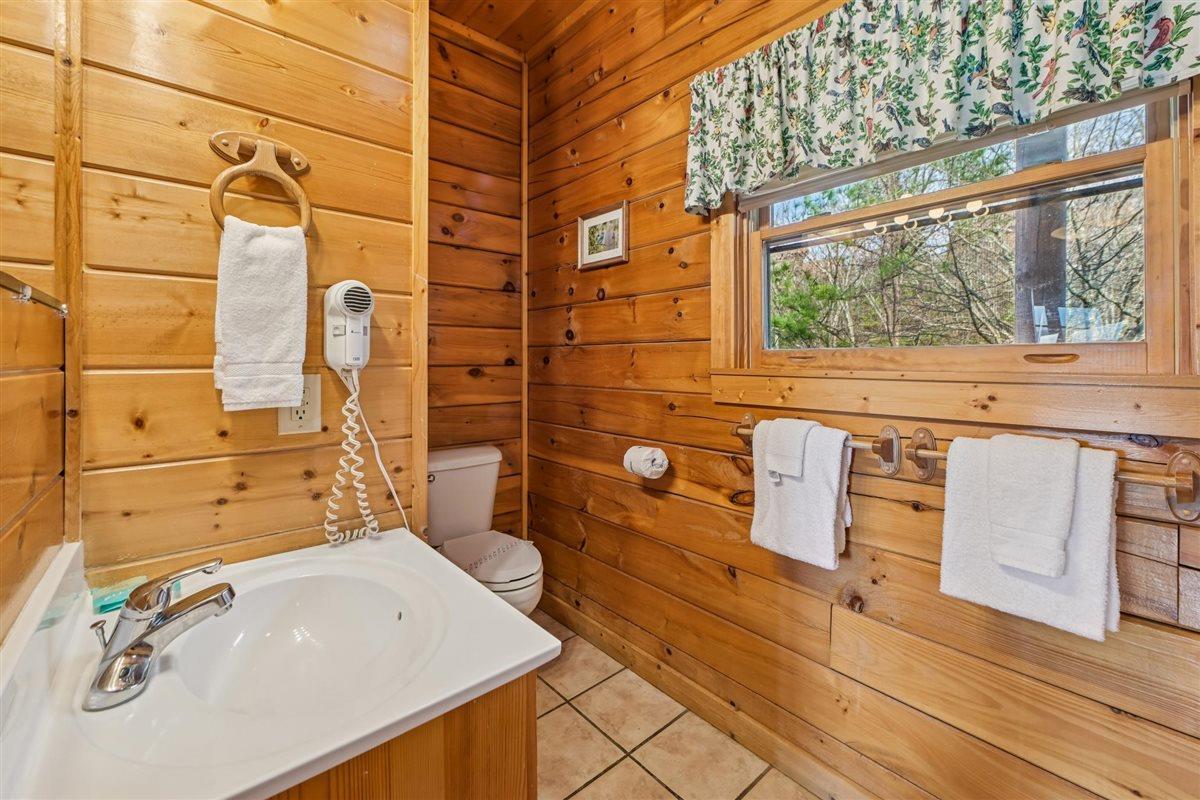 036Primary Bath