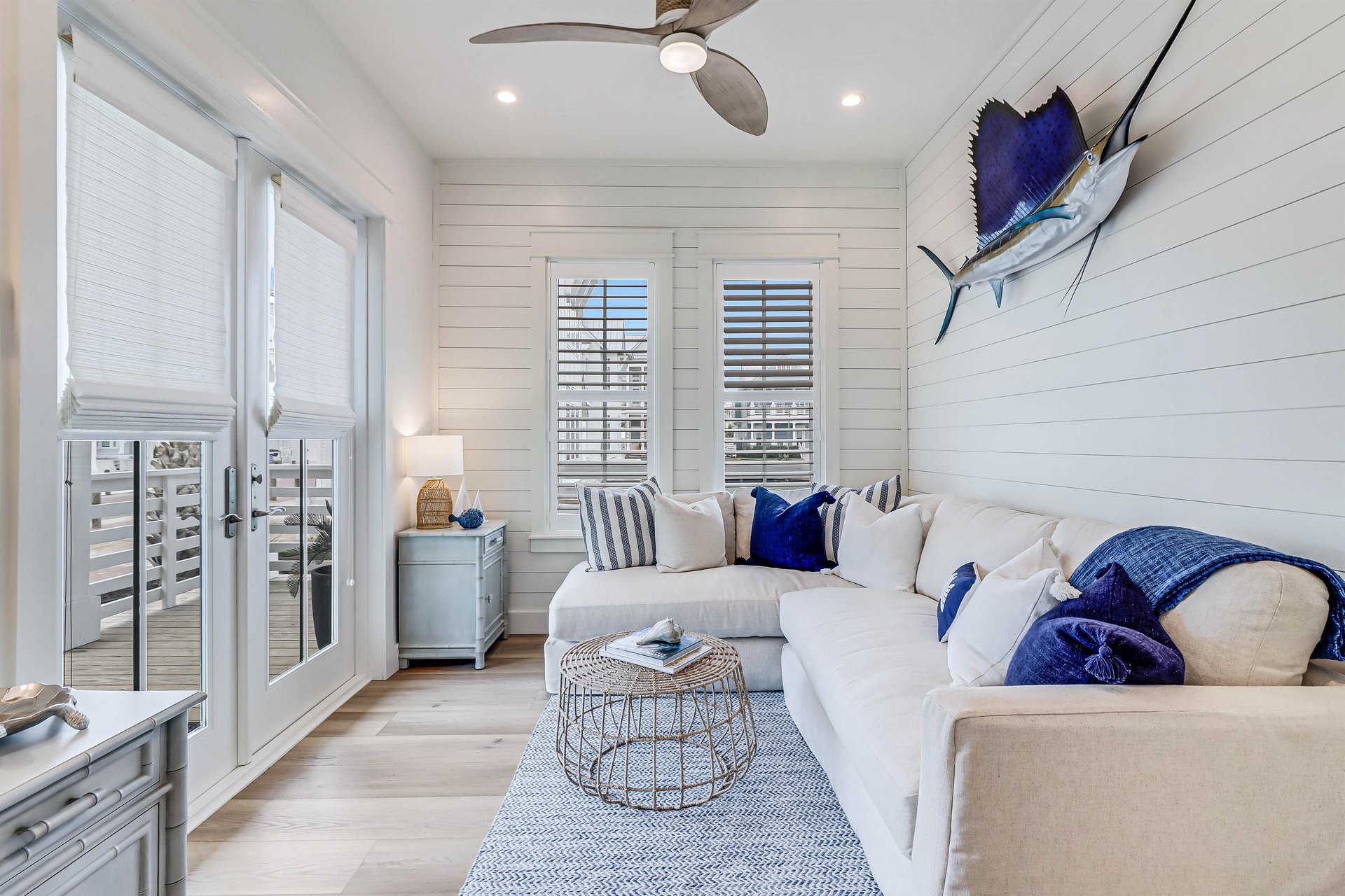 Living Area, 1st Floor