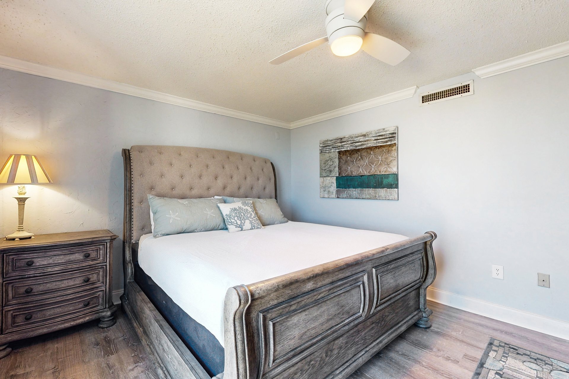 Shoreline Towers 3071 16