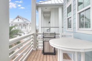 Living Room Deck  Grilling Area Facing the Lake, 2nd Floor