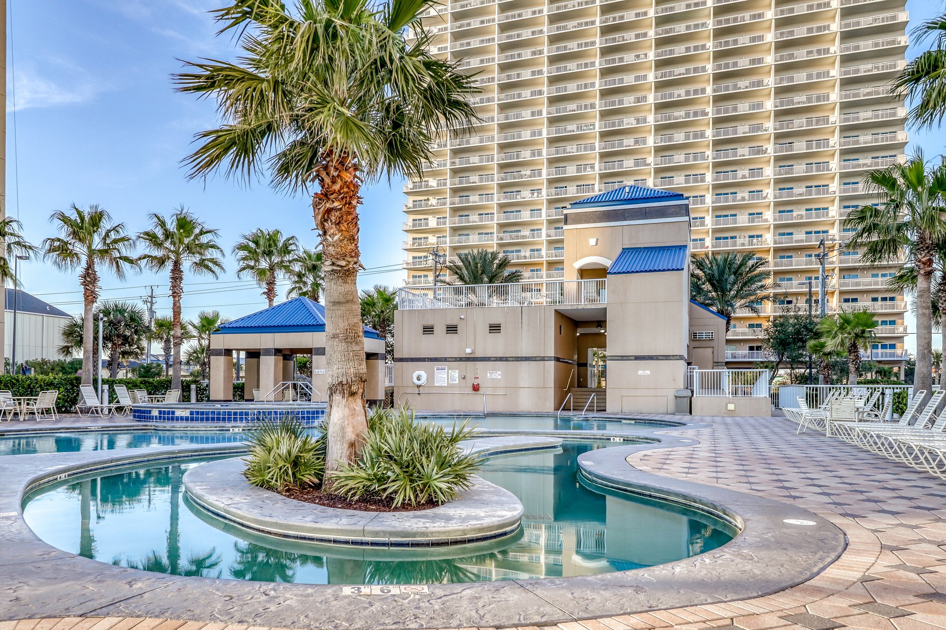 Crystal Tower 1703 27