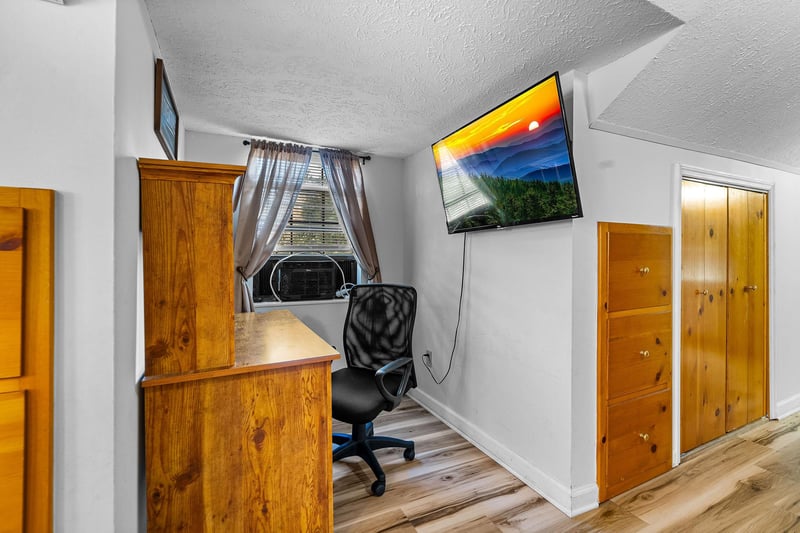 paradisesprings36