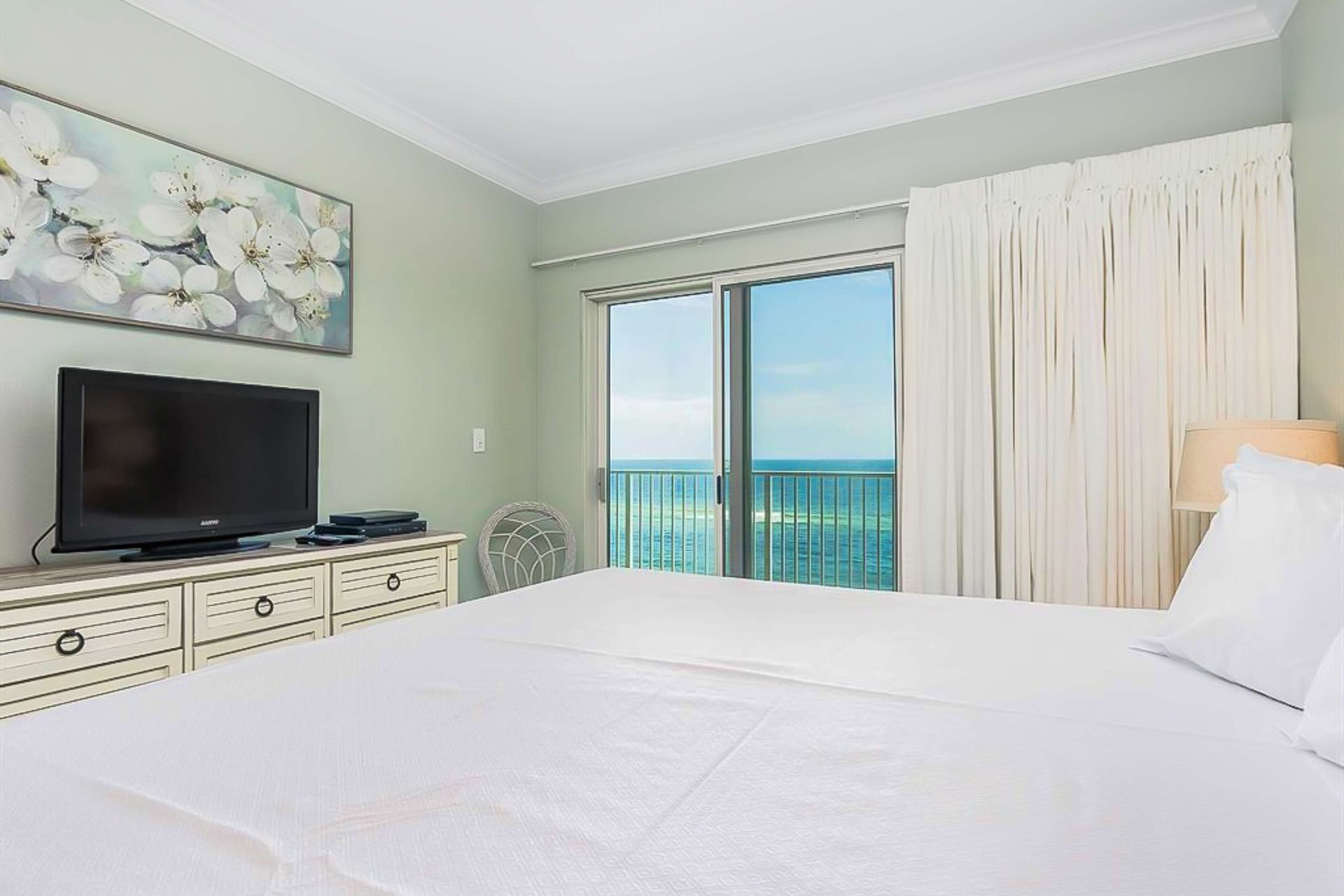 Crystal Shores 604 13