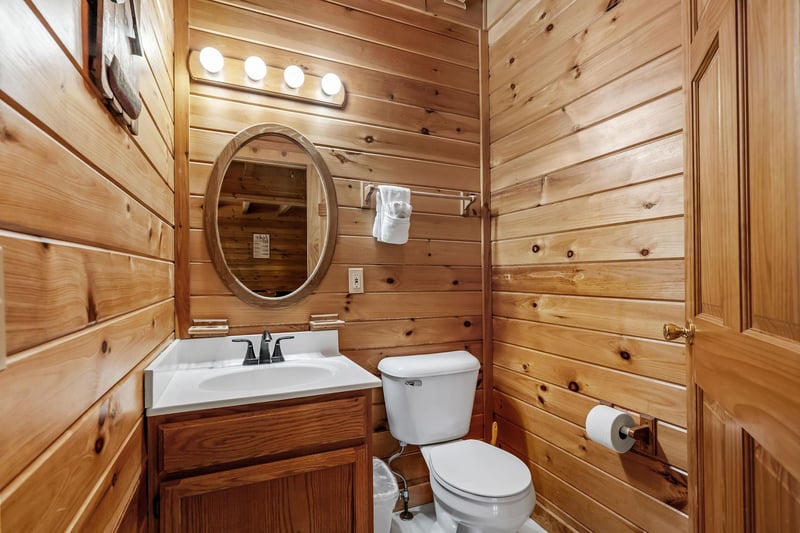 devinelakelodge29