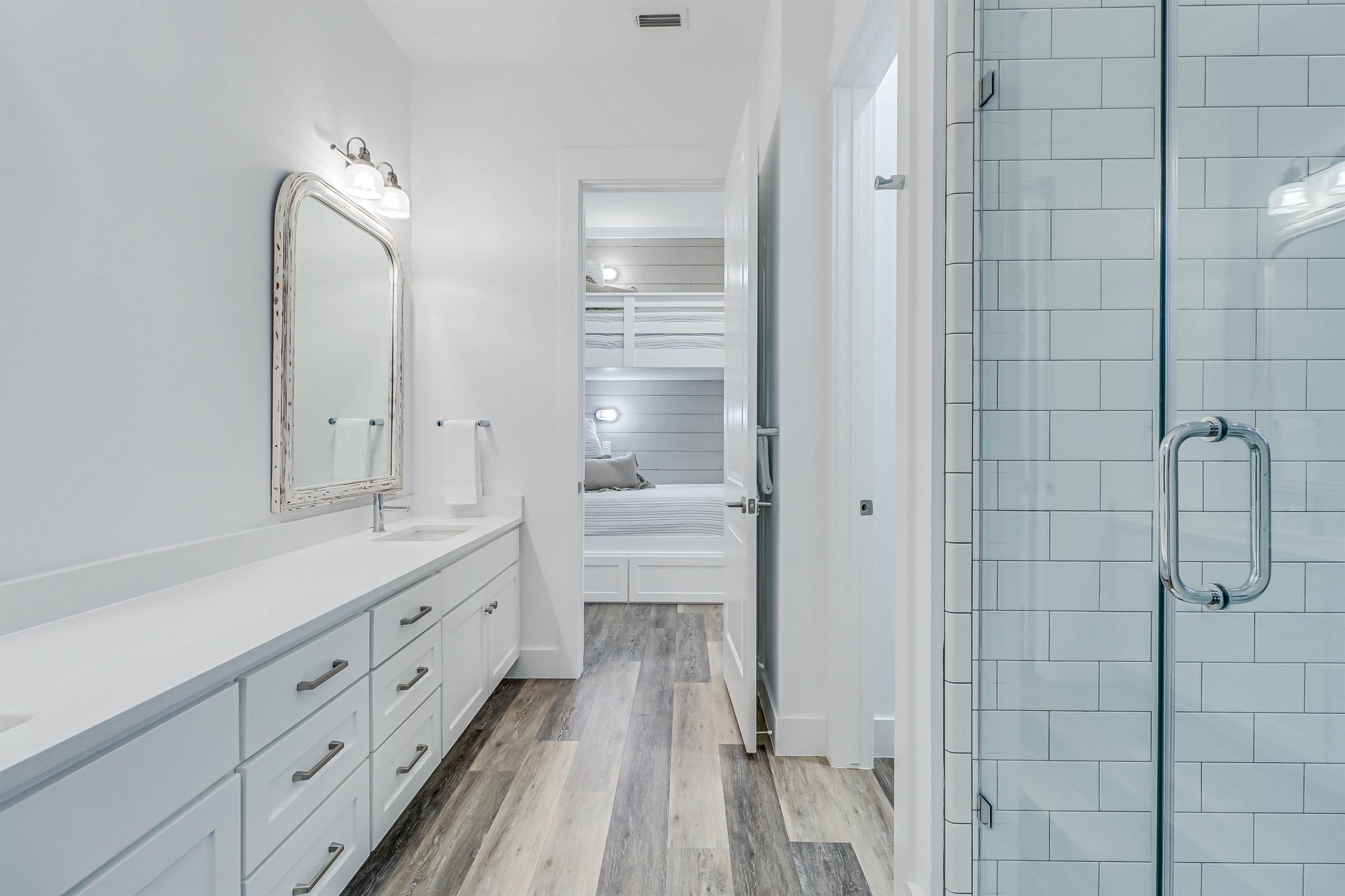 Jack and Jill Bathroom, 1st Floor