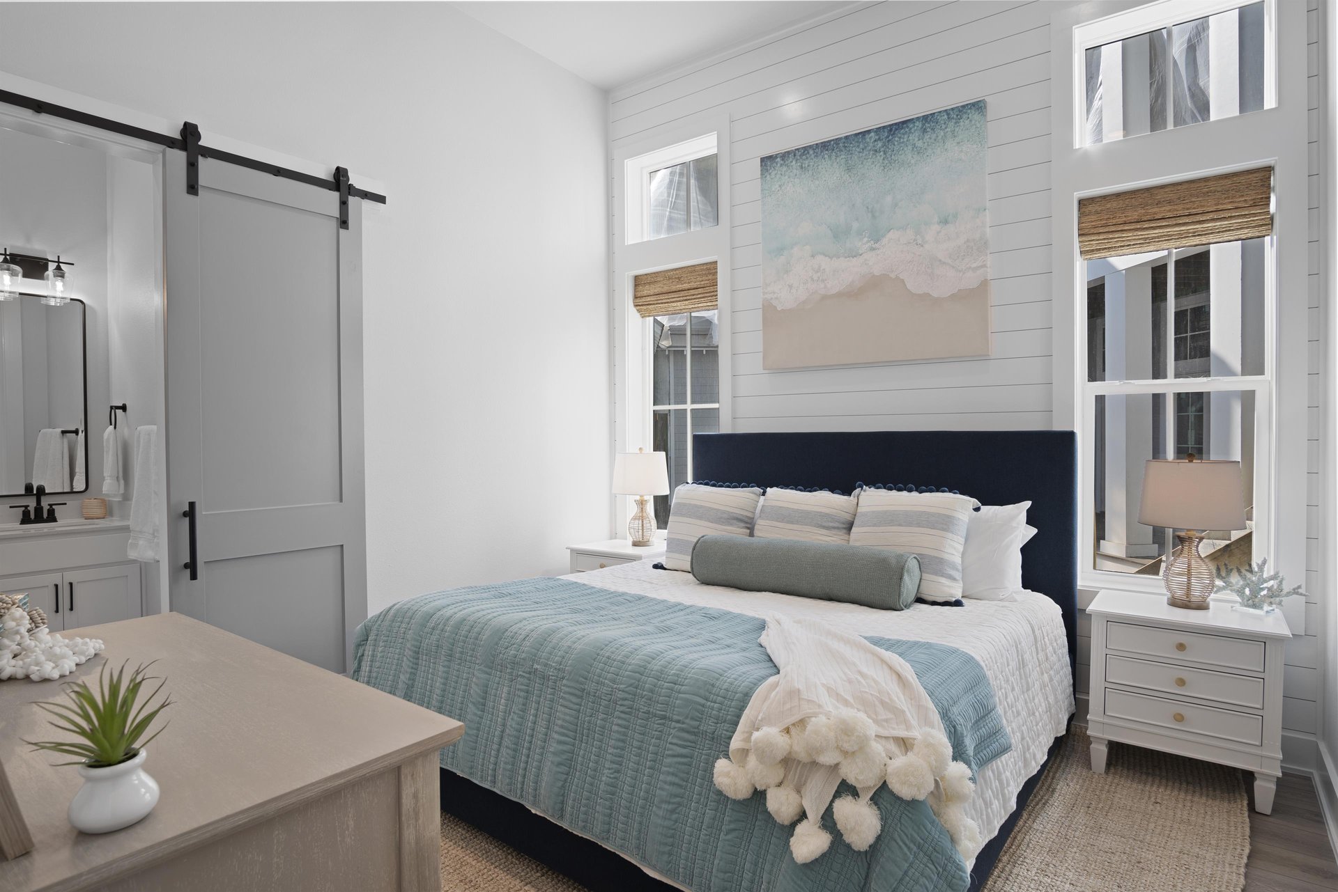 1st Floor King Bedroom